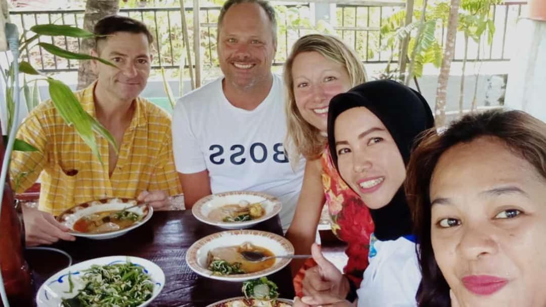Raja Ampat Sandy Guest House Saonek エクステリア 写真